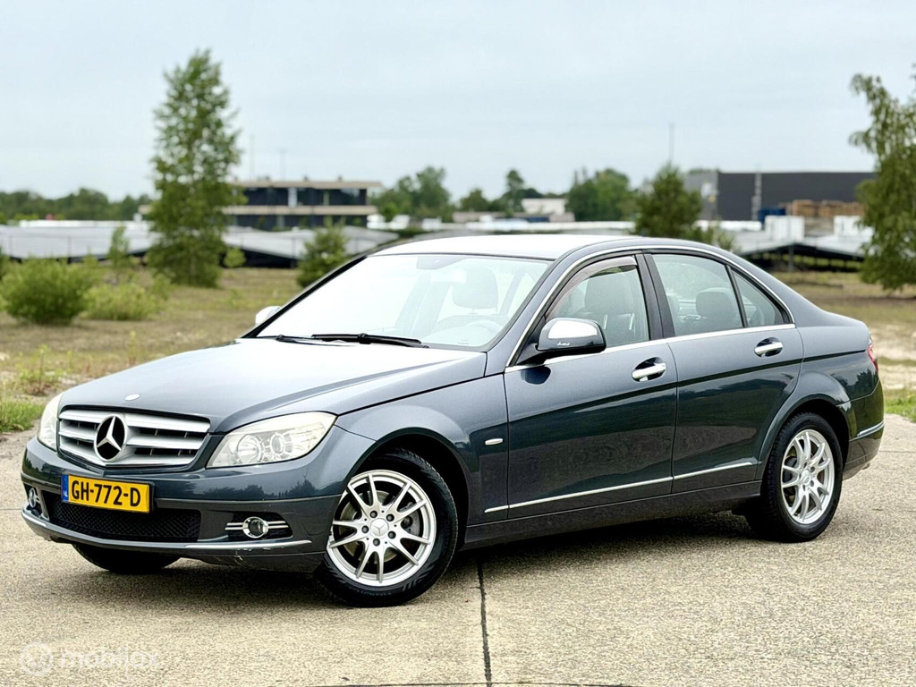 Mercedes-Benz C-Klasse 180 K Avantgarde 54172843-0.jpg | Autowereld Royaal